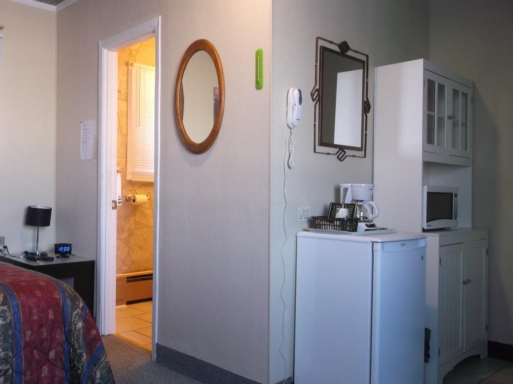 Haileybury Beach Motel Екстериор снимка