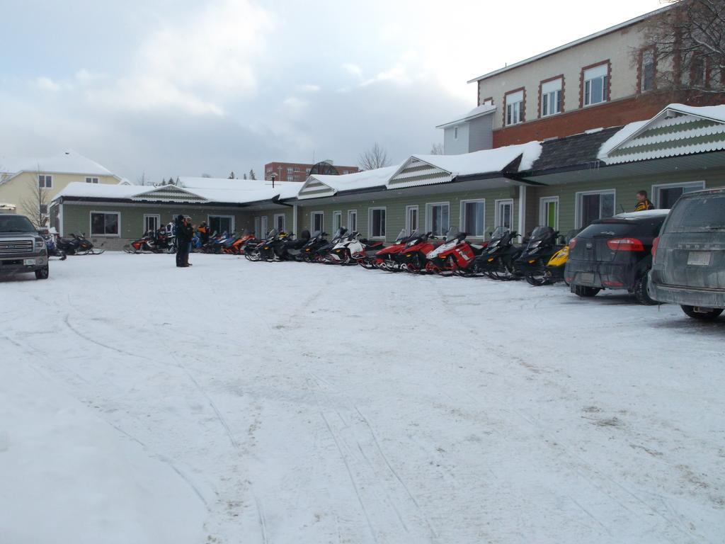 Haileybury Beach Motel Екстериор снимка